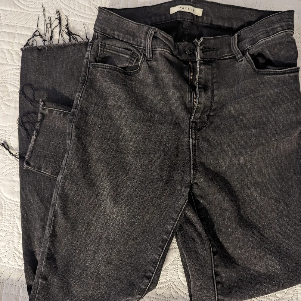 Black Pacsun Skinny Distressed Jeans / Jeggings - Picture 1 of 5